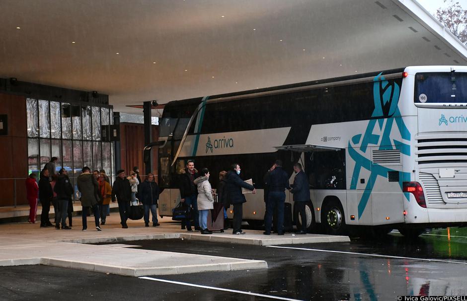 Slavonski Brod: Otvoren moderni autobusni kolodvor 