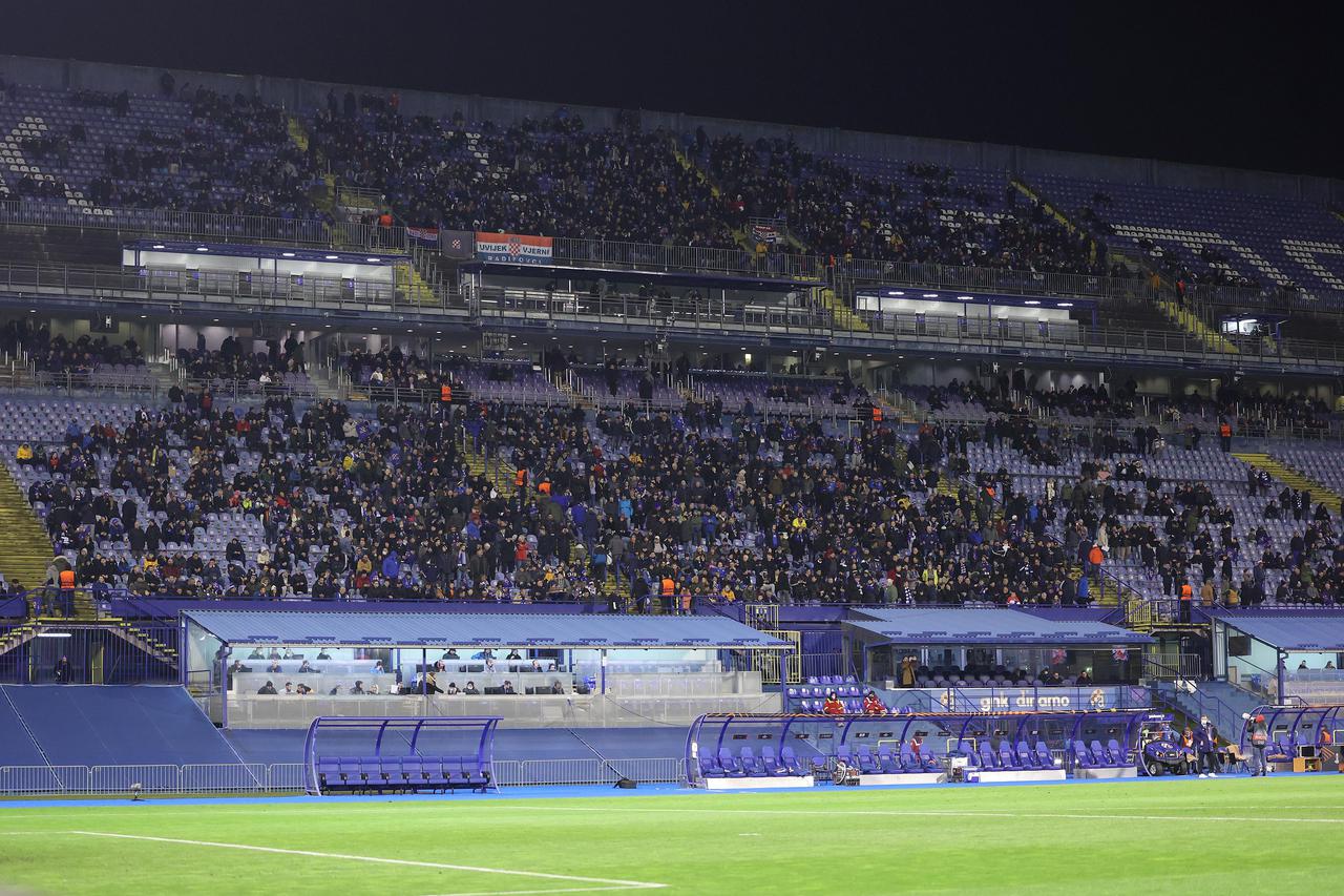 Zagreb: Navijači na nogometnoj utakmici Europa lige GNK Dinamo - Genk