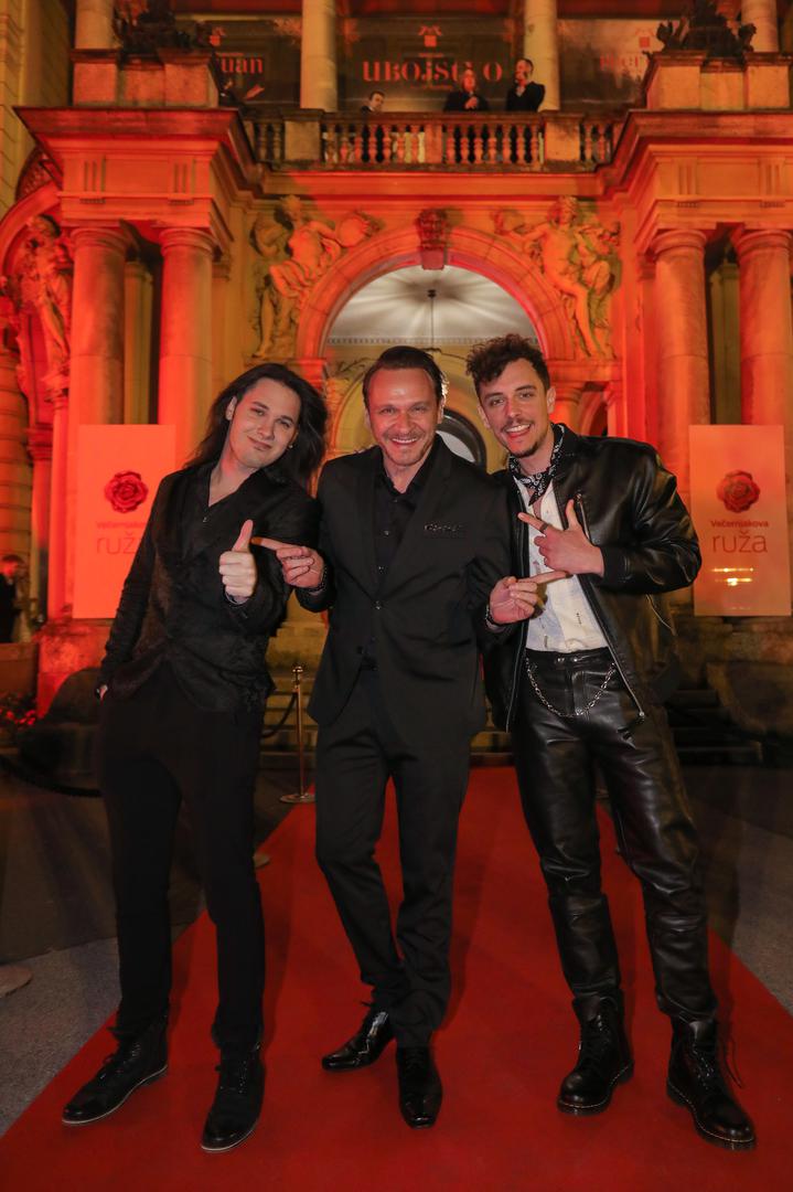 Dino Jelusić, Enis Bešlagić i Marko Kutlić