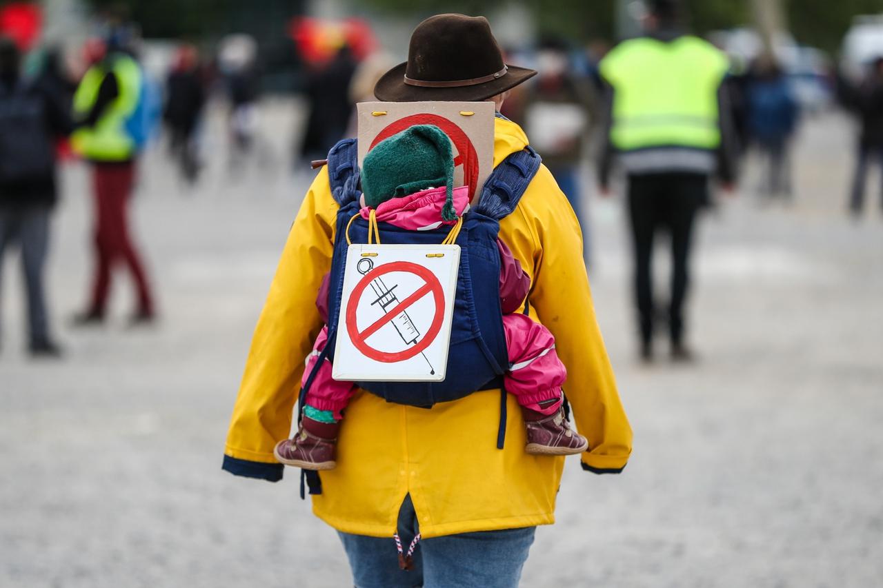 Protest rally of the initiative "Lateral thinking