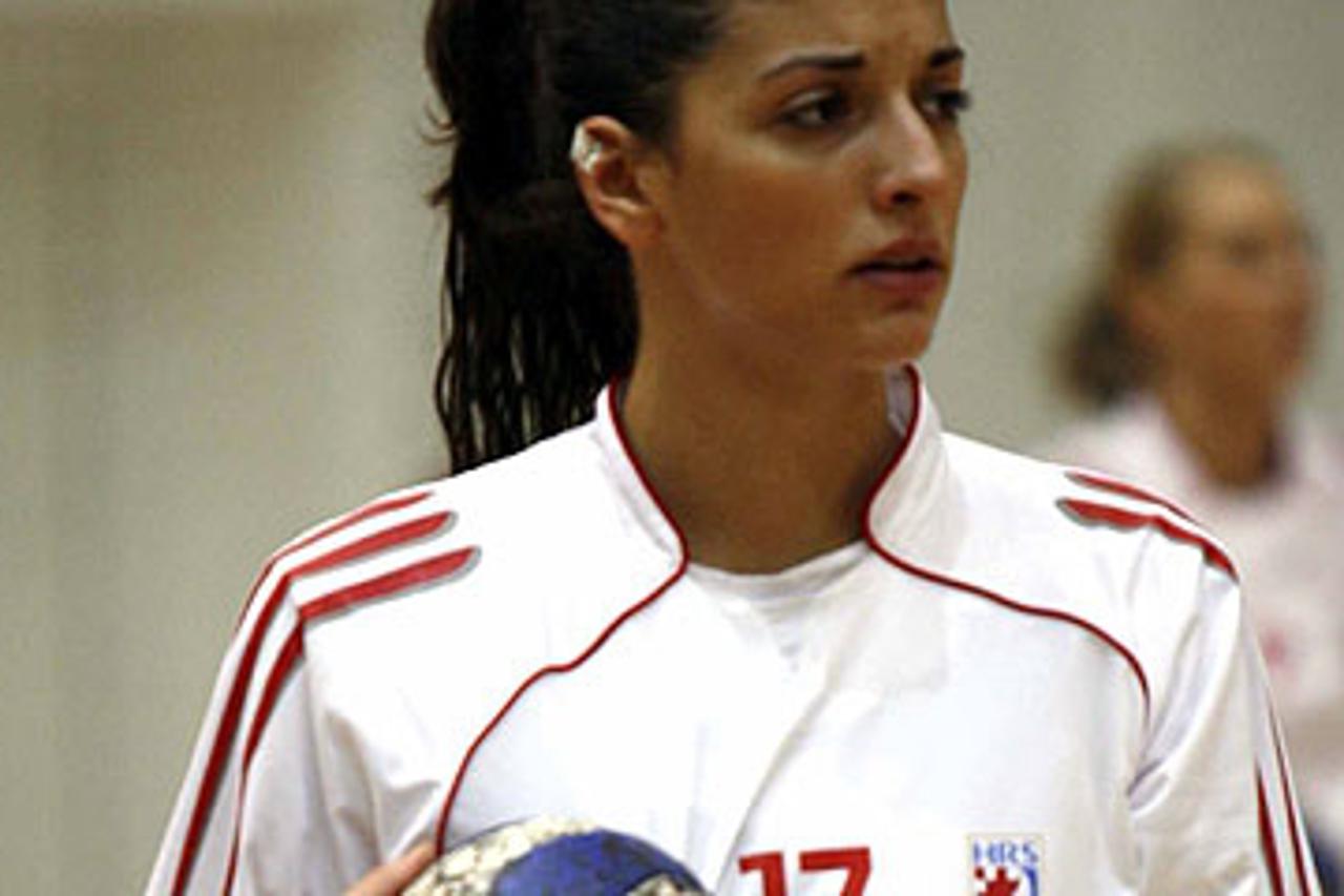 Andreja Penezić