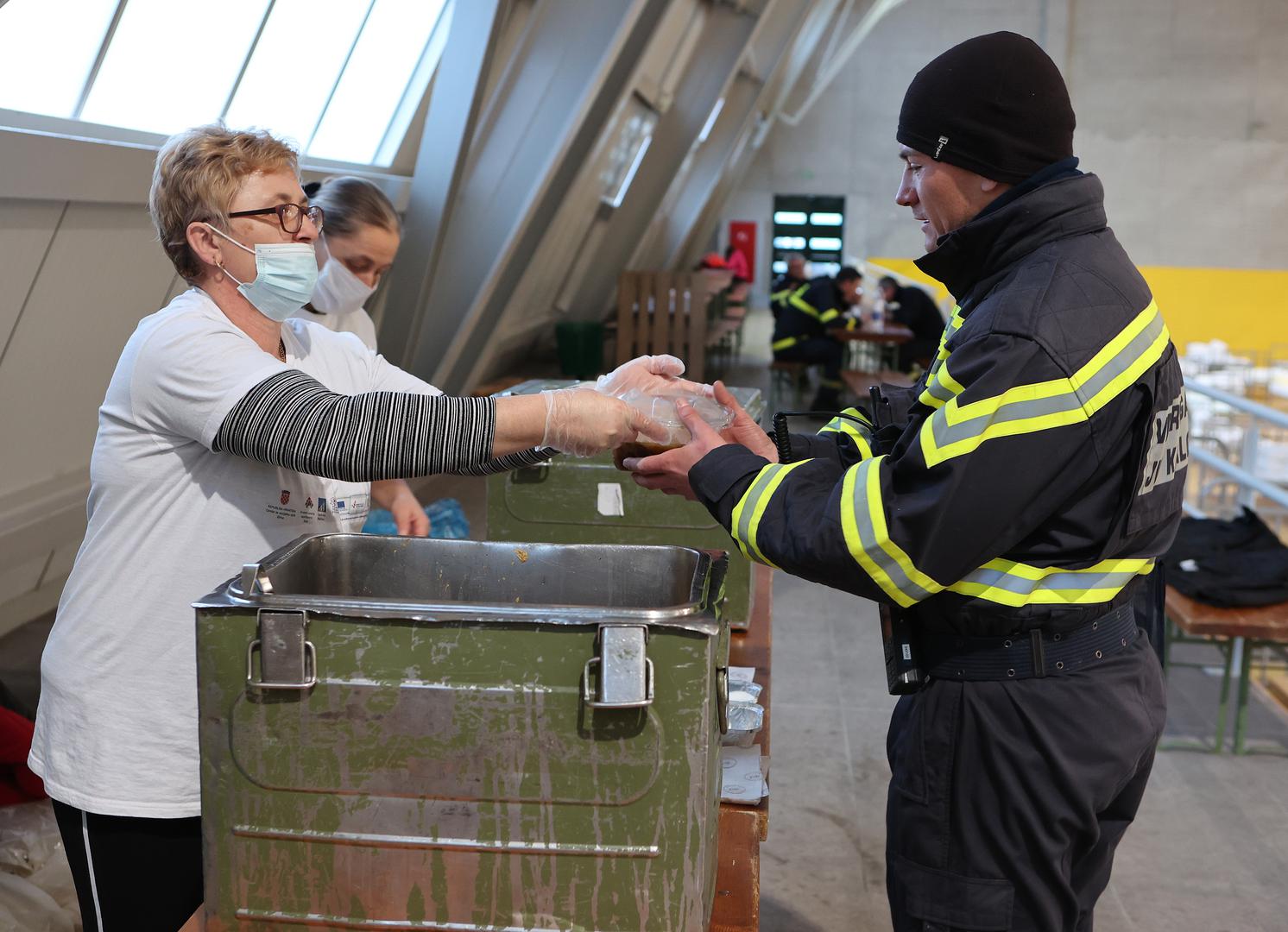 12.01.2021., Glina - Goran Frankovic zapovjednik vatrogasnog mjesta Glina, proveo je digitalizaciju sustava svih vatrogasnih intervencija provedenih na podruciju stradalom od potresa.Photo: Marko Prpic/PIXSELL