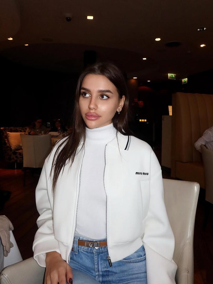 Starija Una često je aktivna na društvenim mrežama, a mlađa Lara mnogima nije poznata.