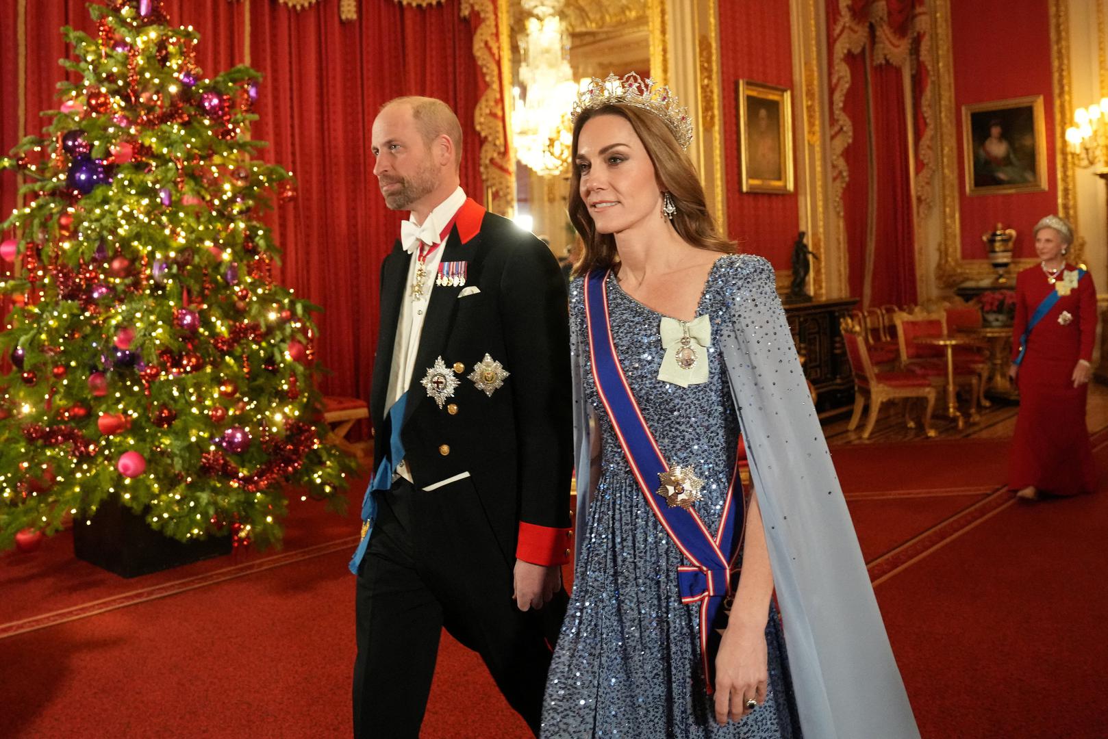 Ležerne kombinacije iz ranijih godina zamijenila je formalnija garderoba prilagođena kraljevskim obvezama. U britanskoj javnosti Kate je danas prepoznata kao važna figura kraljevske obitelji. Njezina uloga uglavnom je vezana uz službena pojavljivanja, a rijetko se osobno izlaže medijima.