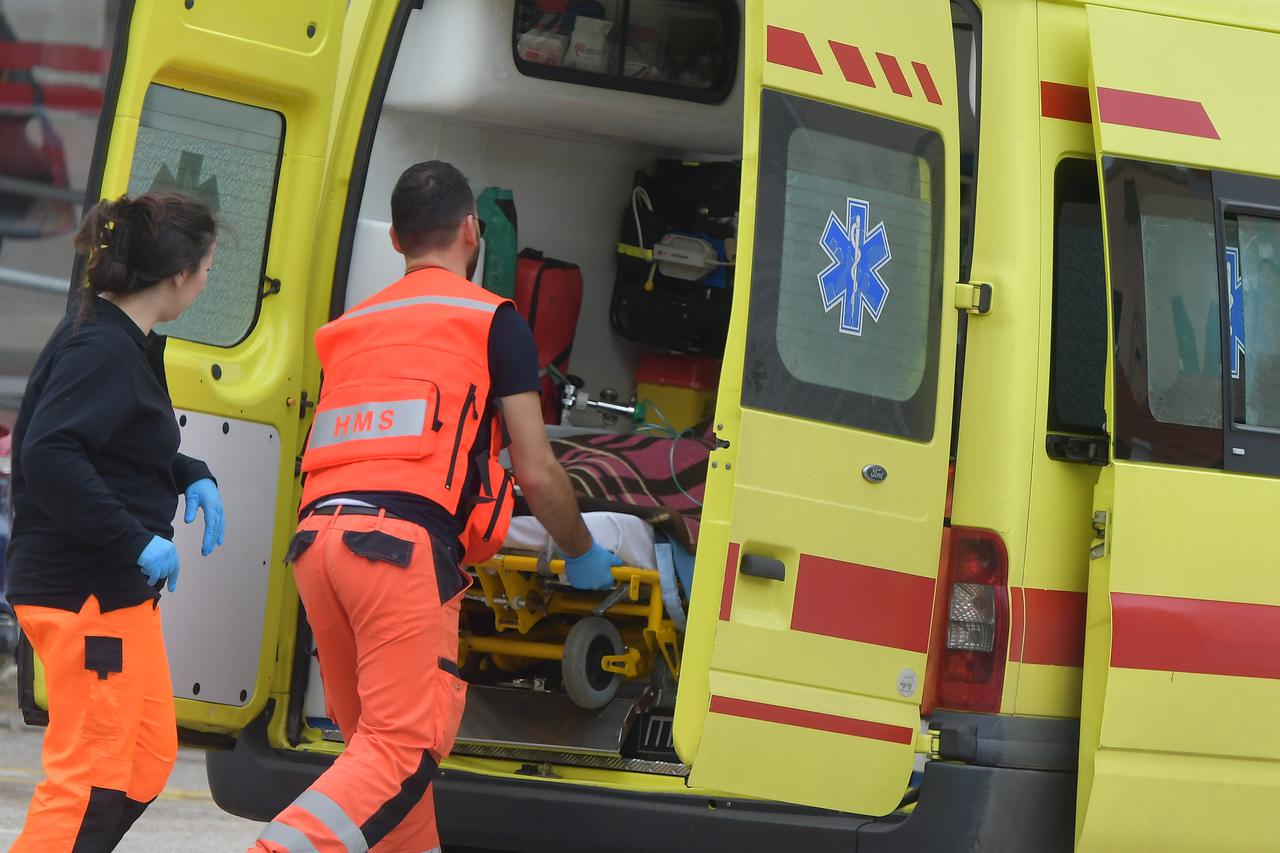Šibenik: Timovi Hitne medicinske pomo?i imaju svakoga dana pune ruke posla