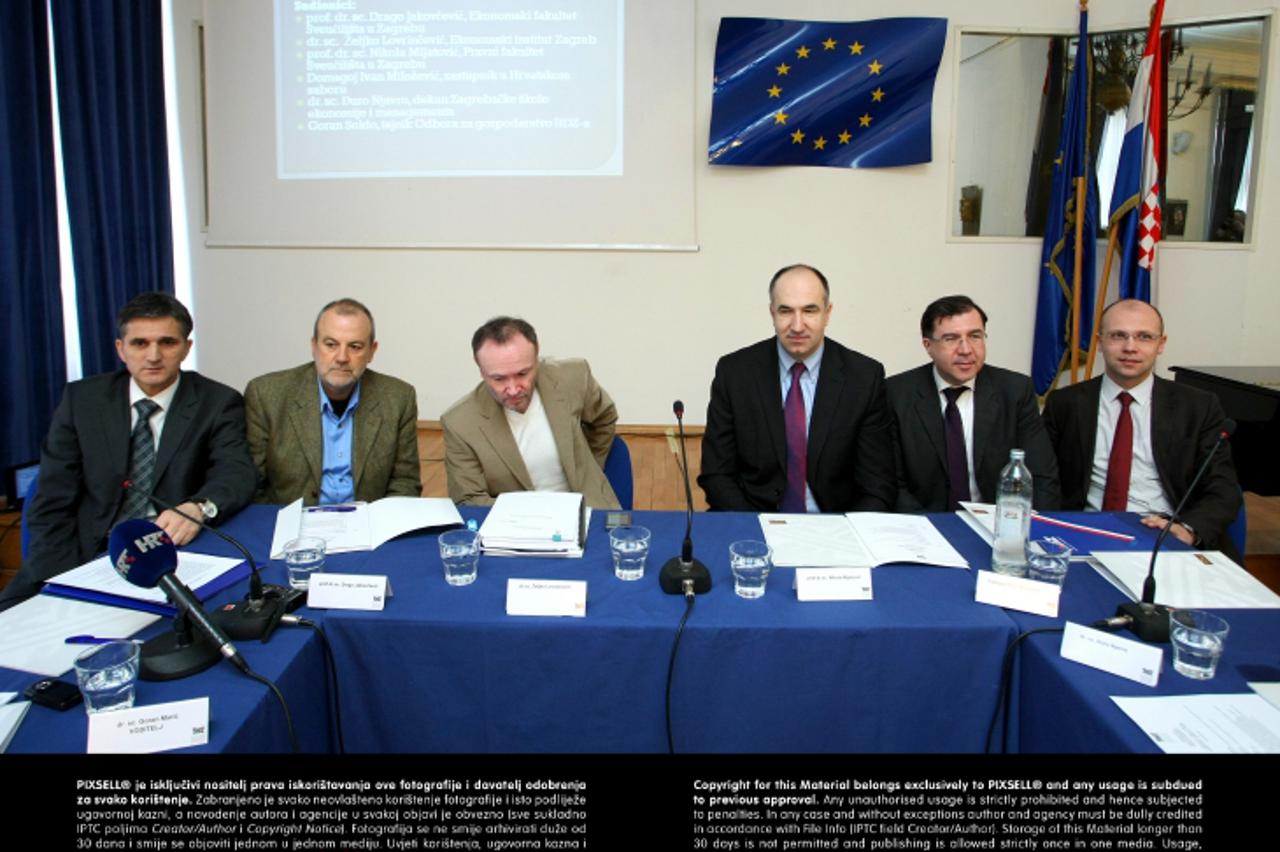 '19.03.2013., Zagreb - HDZ-ova zaklada hrvatskog drzavnog zavjeta odrzala tribinu pod nazivom Porez na nekretnine, pravda ili nepravda?  Photo: Petar Glebov/PIXSELL'