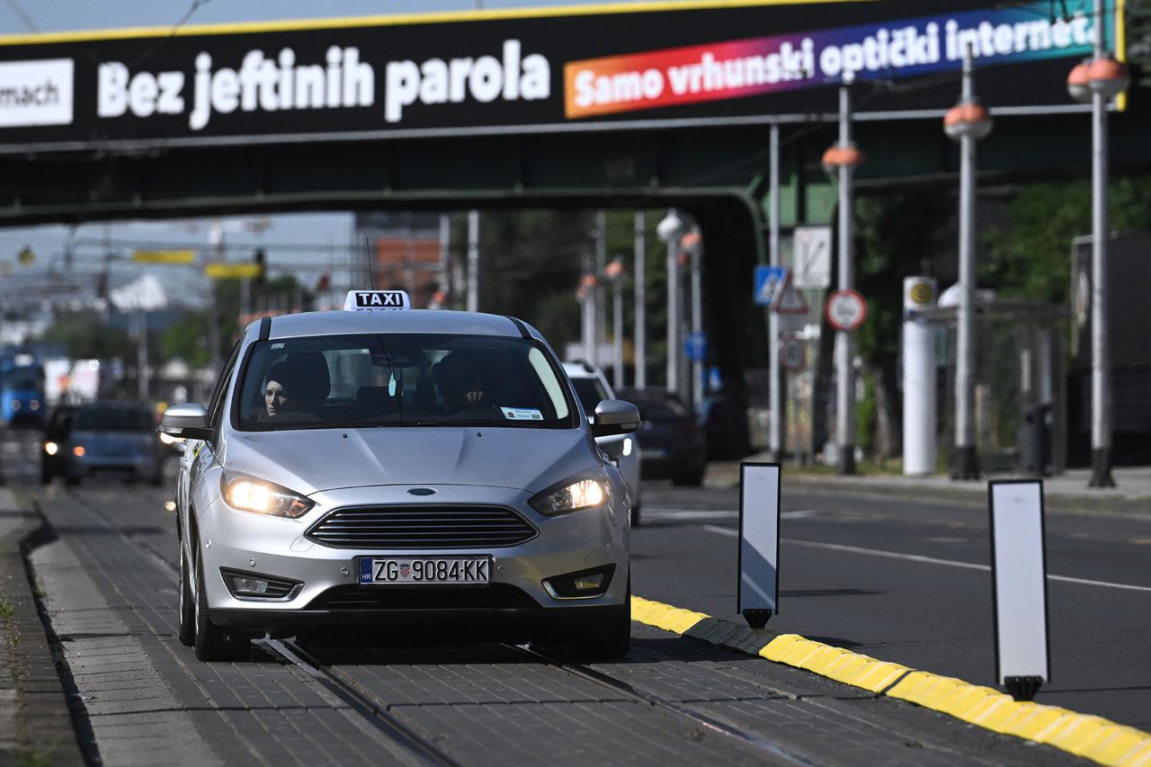 Zagreb: Separatori postavljeni i u Savskoj cesti