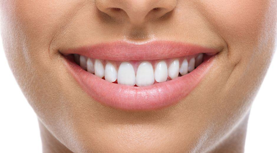 U samo 24 sata All-on-4 terapija vraća širok osmijeh vašem licu
