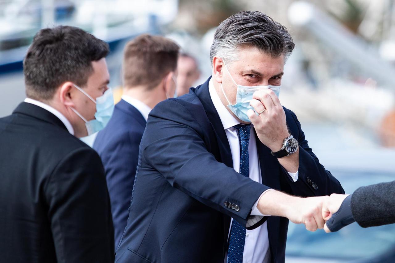 Premijer u Makarskoj