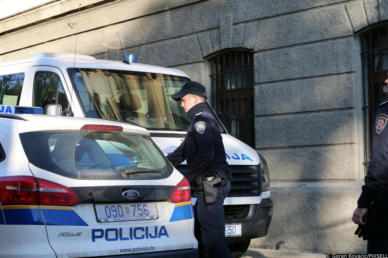 Rijeka: Zaplijenjeno 100 kilograma kokaina u vrijednosti više od 3 milijuna eura