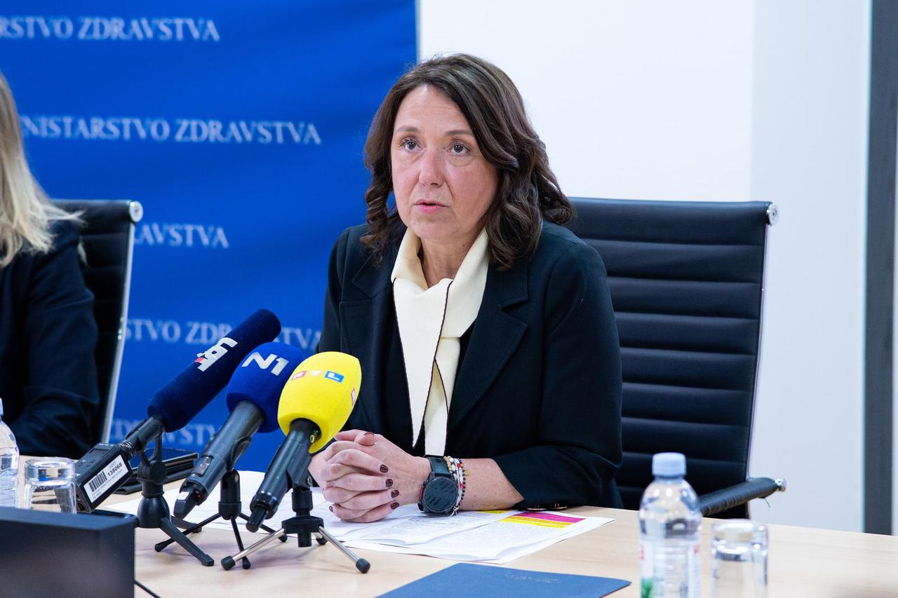 Zagreb: Konferencija za novinare Ministarstva zdravstva na kojoj su predstavljeni novi pravilnici 