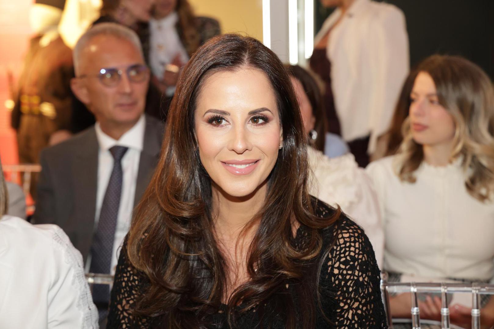 Supruga bivšeg srbijanskog predsjednika Aleksandra Vučića, Tamara Vučić, pojavila se u srijedu na 10. međunarodnom Etnolodži Festu u Etnografskom muzeju u Beogradu.