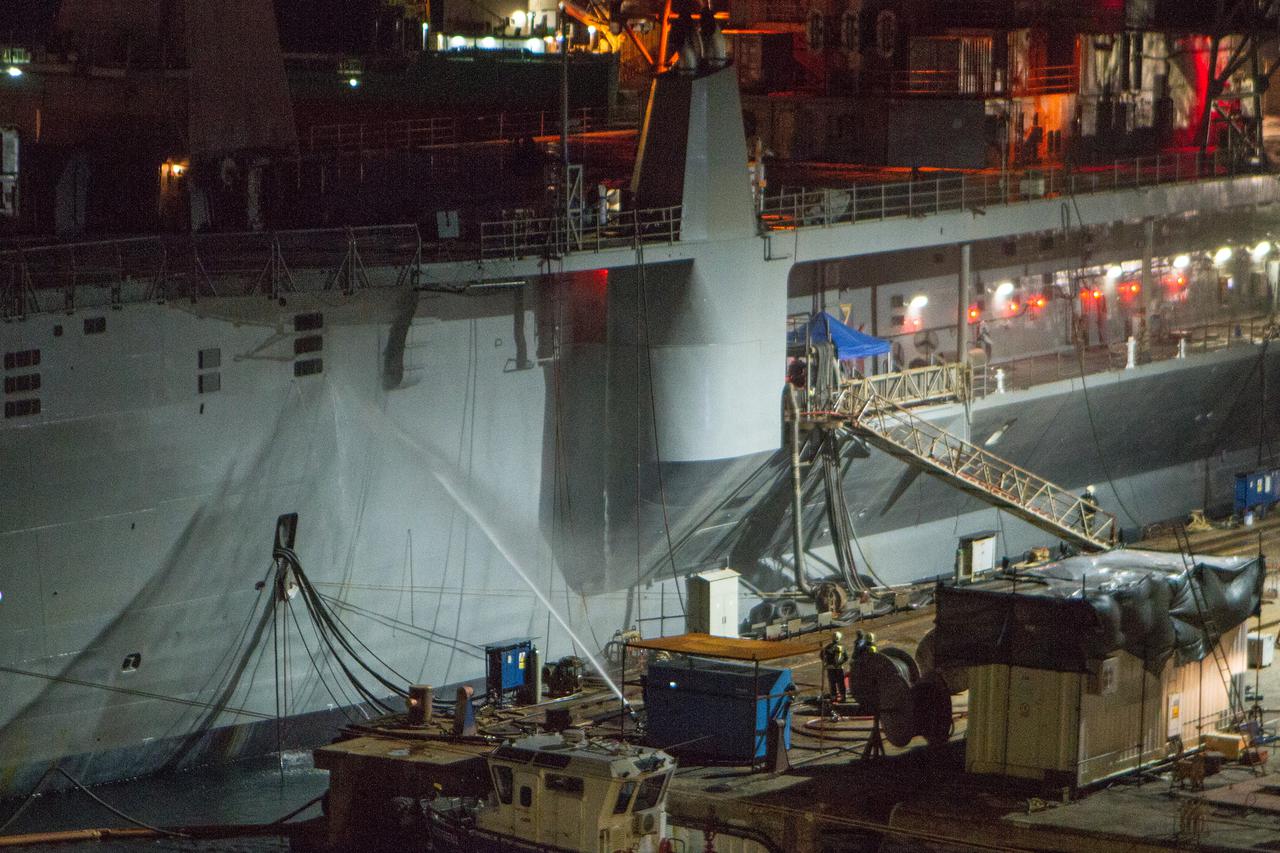 USS Mount Whitney požar