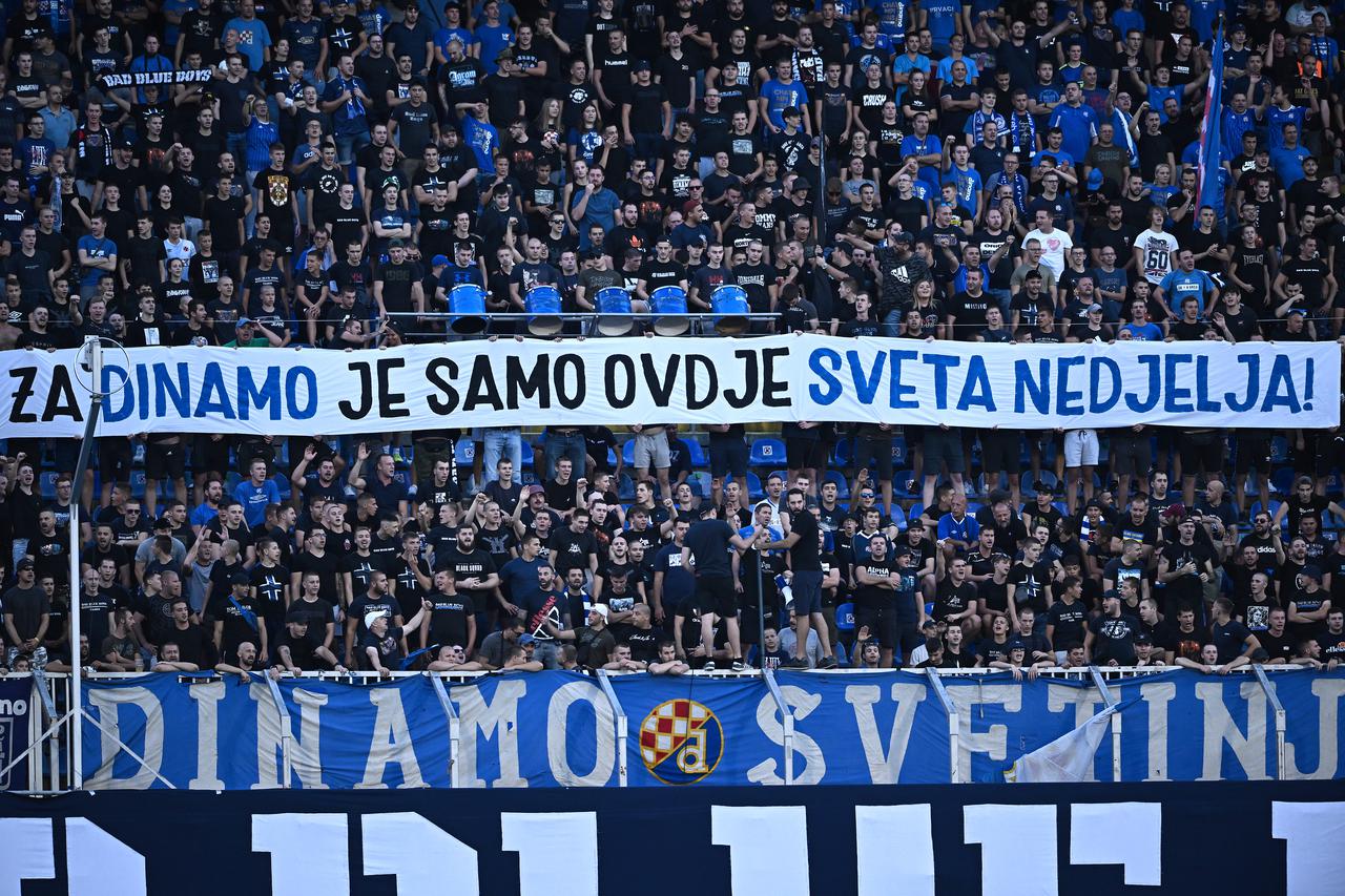 Atmosfera na maksimirskom stadionu na utakmici 3. pretkola UEFA Lige prvaka GNK Dinamo - Ludogorec