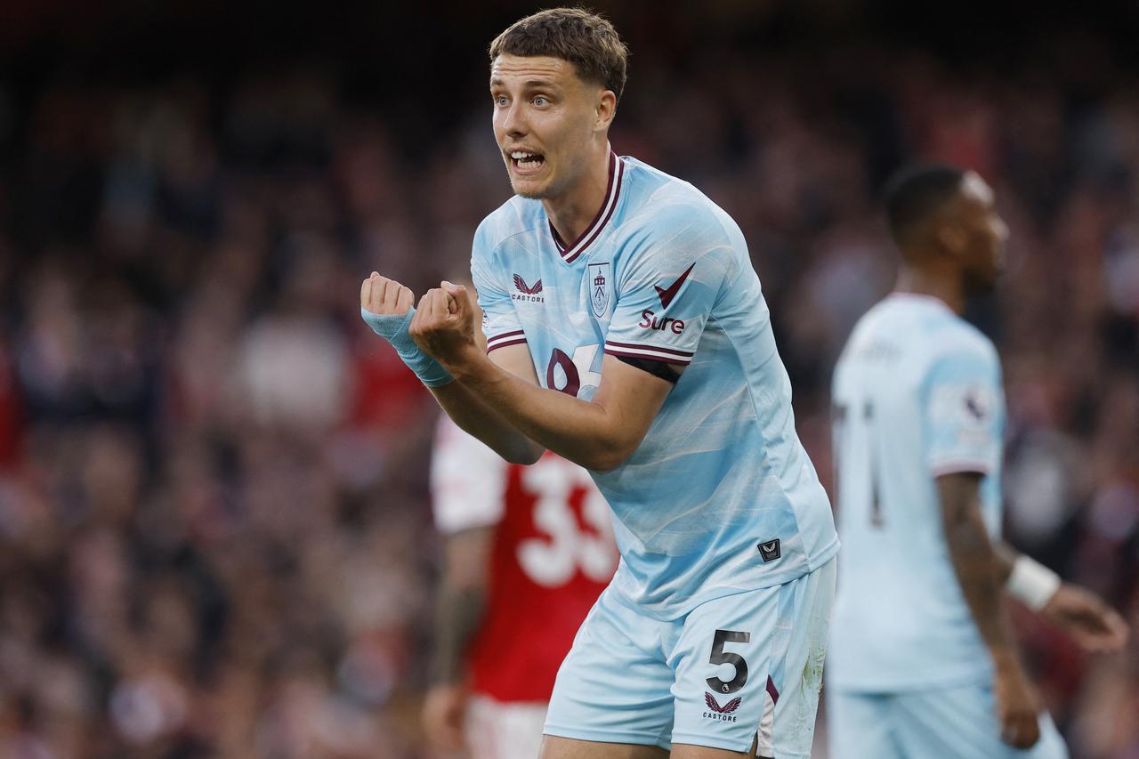 Premier League - Arsenal v Burnley