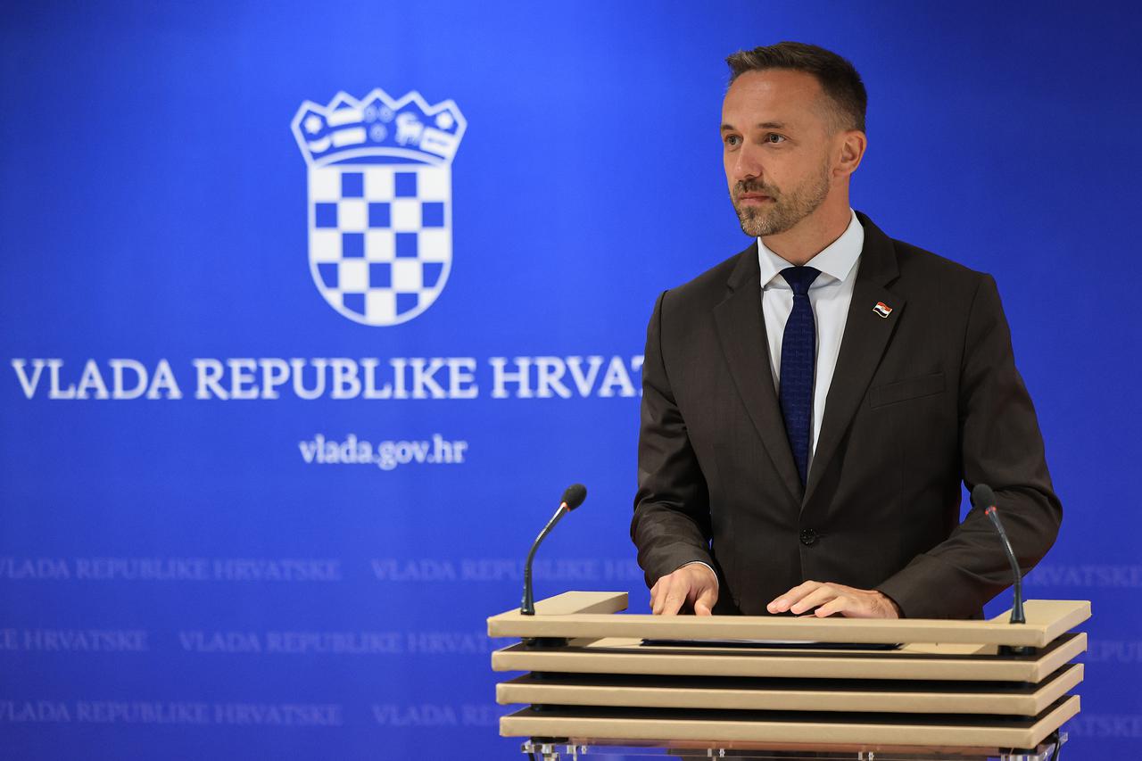 Zagreb: Marin Piletić obratio se medijima nakon sjednice Vlade