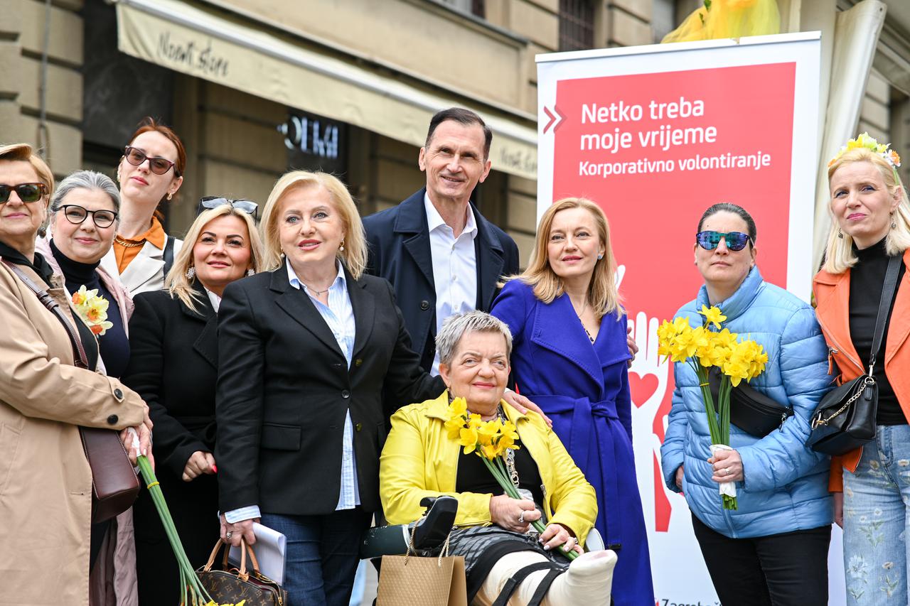 Zagreb: Obilježavanje medunarodnog Dana narcisa  na Cvjetnom trgu u organizaciji Pink Lifea