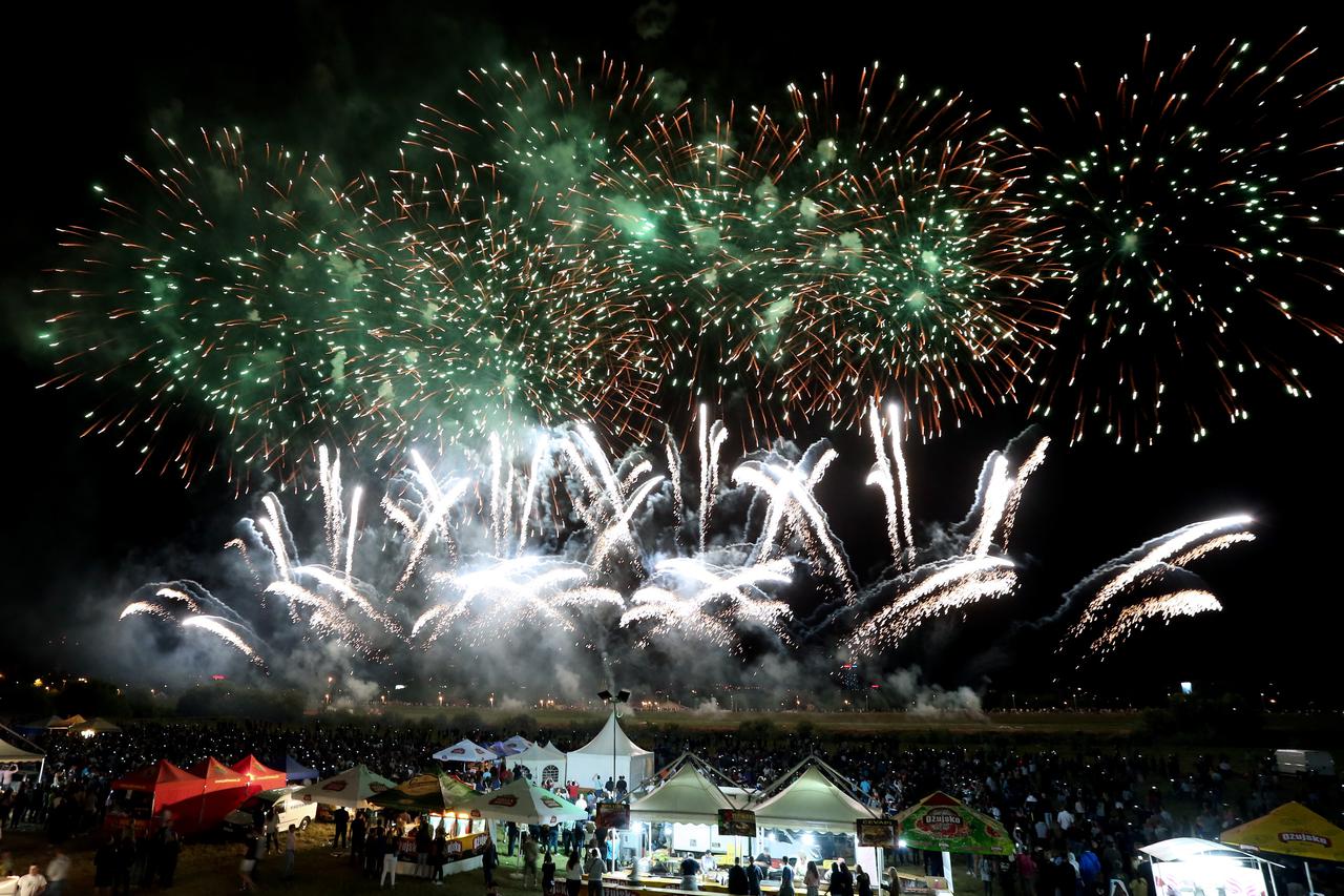 Festival vatrometa