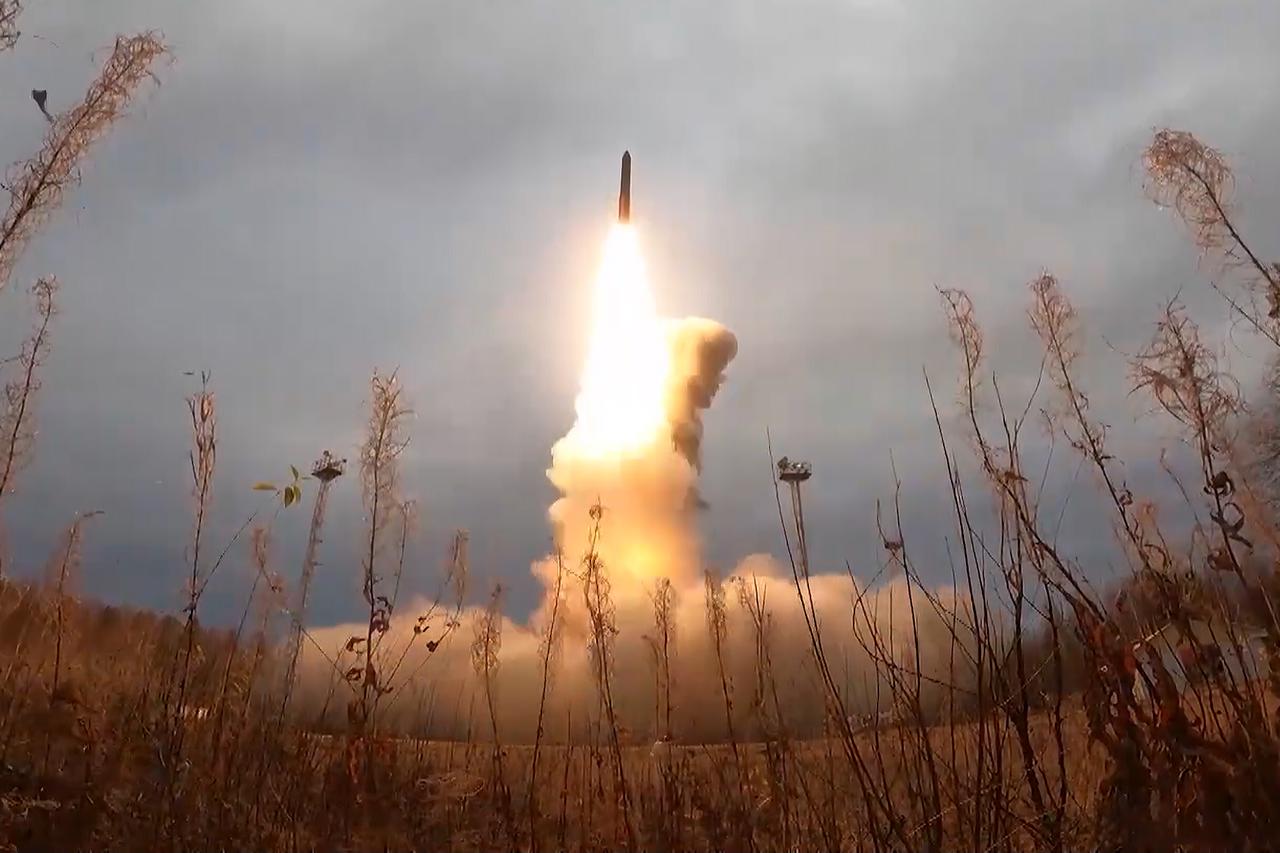 Putin Observes Drills by Russia's Strategic Nuclear Forces