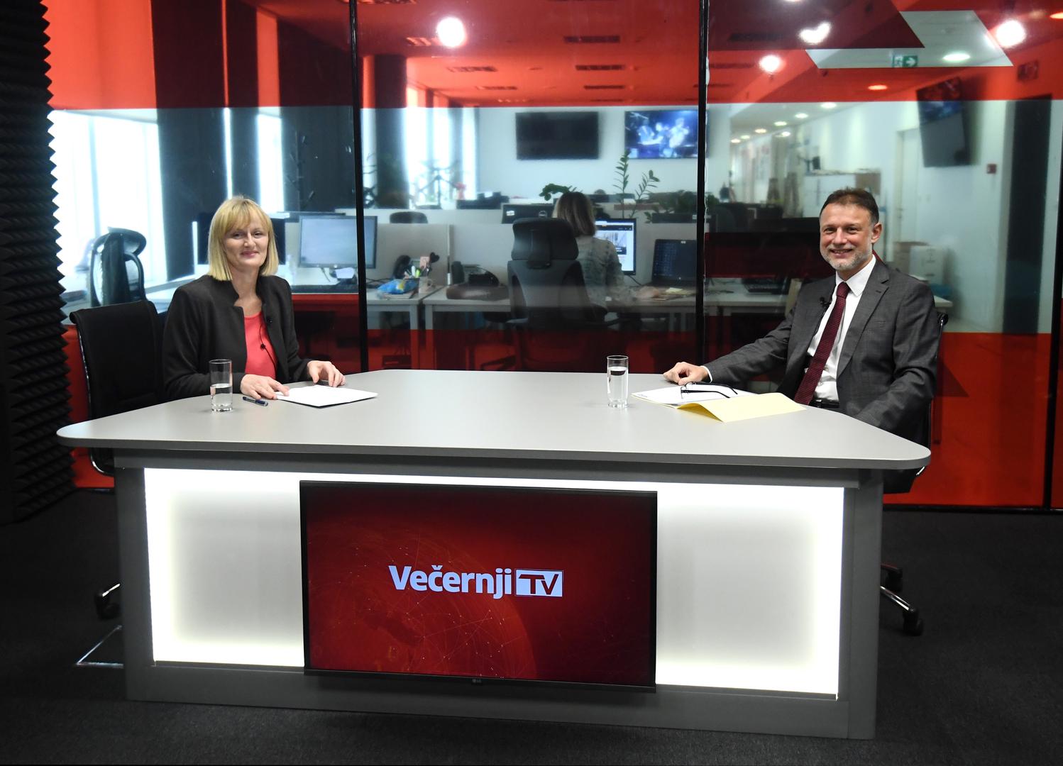 25.02.2021., Zagreb - Predsjednik Sabora Gordan Jandrokovic gostovao je u TV studiju Vecernjeg lista. Photo: Marko Lukunic/PIXSELL