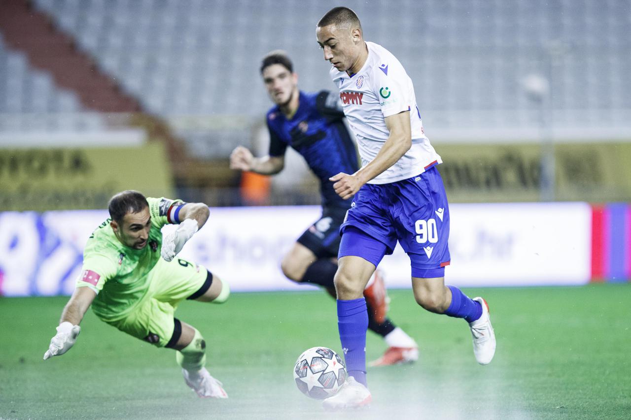 U 15. kolu HT Prve HNL sastali se Hajduk i Hrvatski dragovoljac