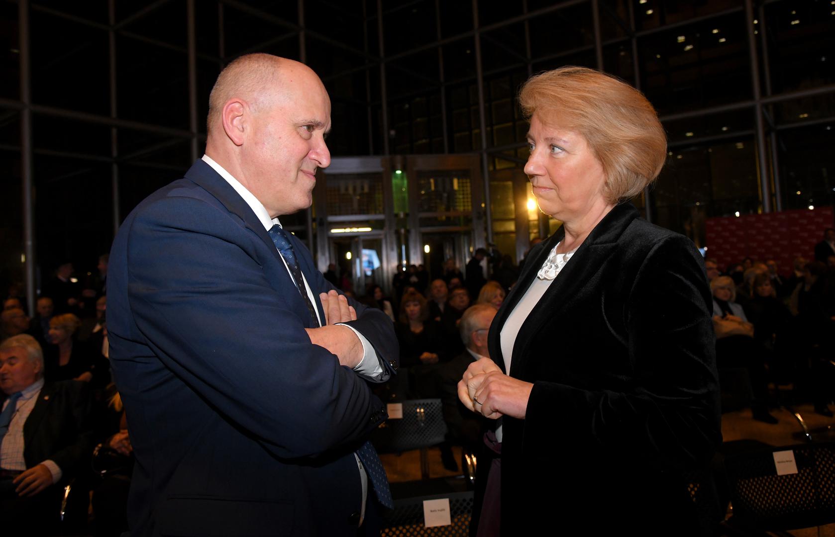 16.01.2023., Zagreb - U Nacionalnoj i sveucilisnoj knjiznici odrzana je promocija 2. dopunjenog izdanja knjige "Diplomatska oluja" Mate Granica. Branko Bacic, ministar prostornoga uredjenja, graditeljstva i drzavne imovine Photo: Josip Regovic/PIXSELL