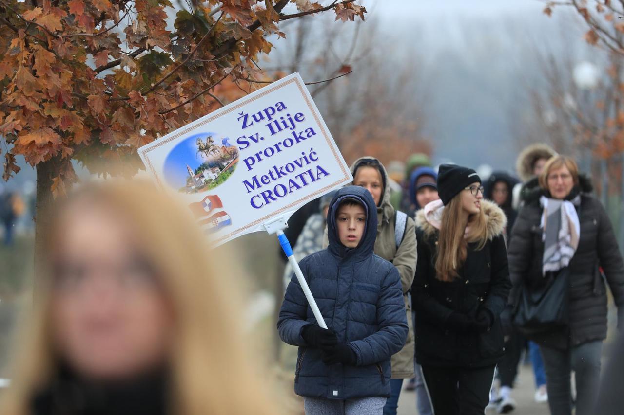 Memorijalno groblje u Vukovaru
