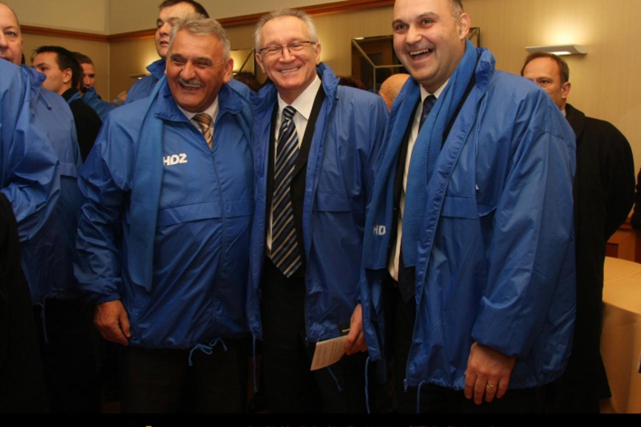 '24.11.2011., Karlovac - Ivan Vucic, Branko Vukelic, Damir Jelic na predizbornom skupu HDZ-a na kojemu su predstavljeni kandidati za VII. izbornu jedinicu.  Photo: Kristina Stedul Fabac/PIXSELL'