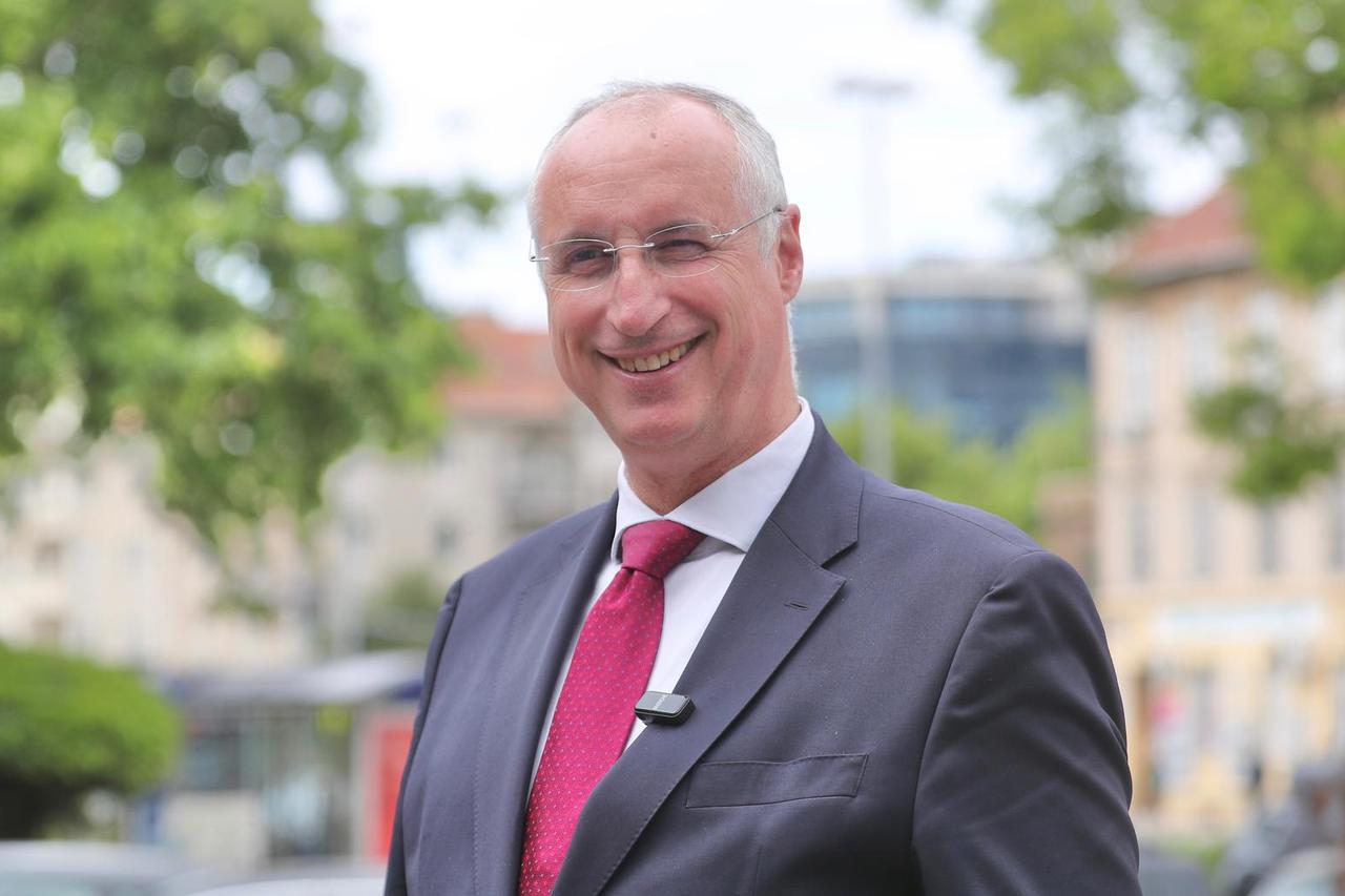 Split: Ivana Ninčević Lesandrić održala je  konferenciju za medije 