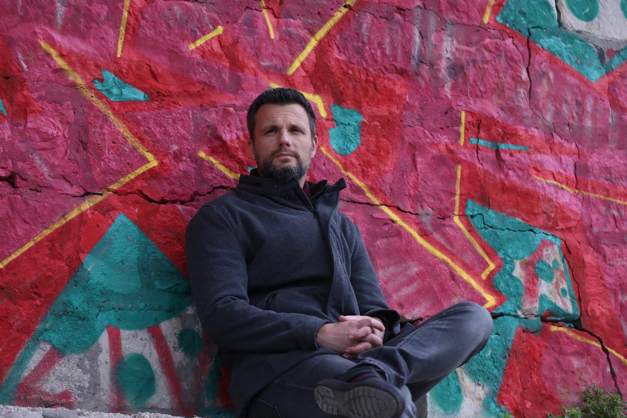 Split: Književnik i profesor Nebojša Lujanović 