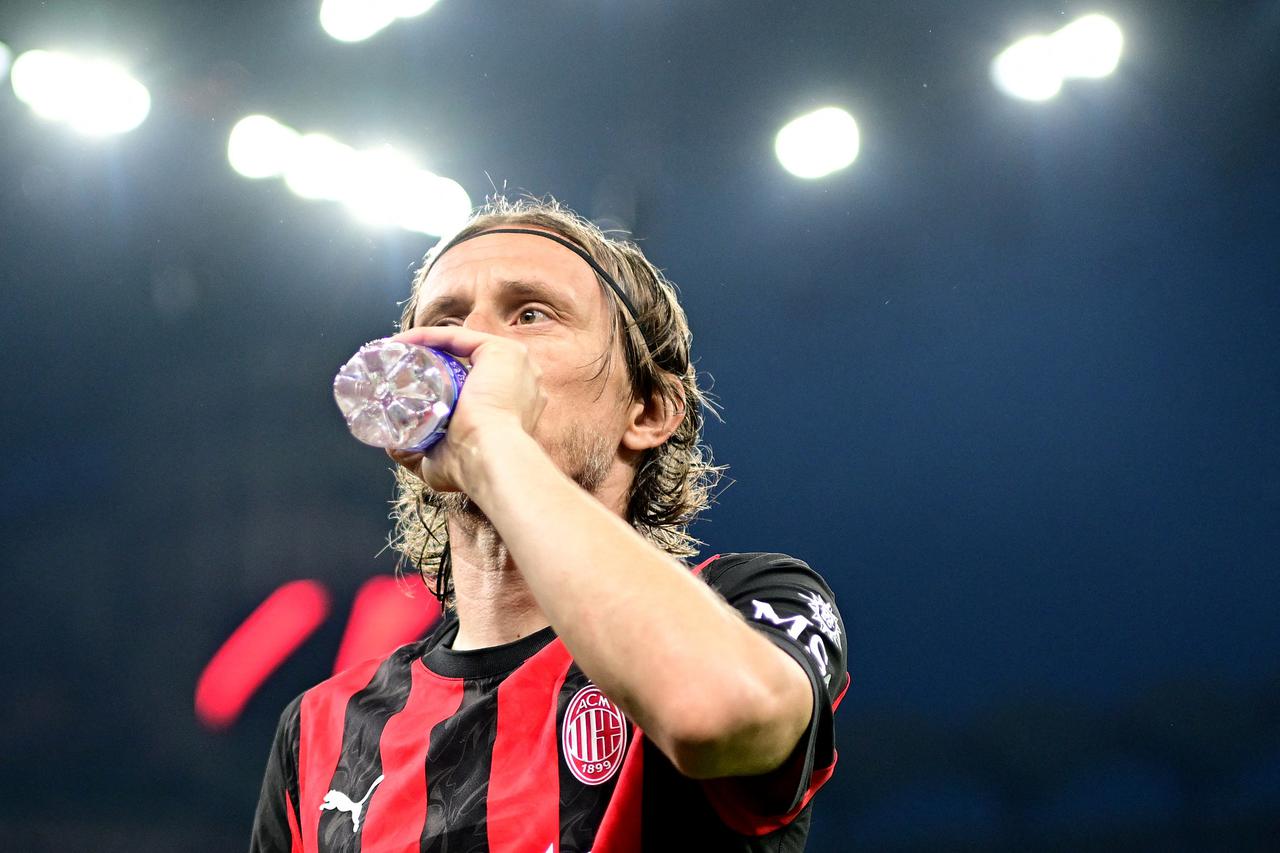 Serie A - AC Milan v Juventus