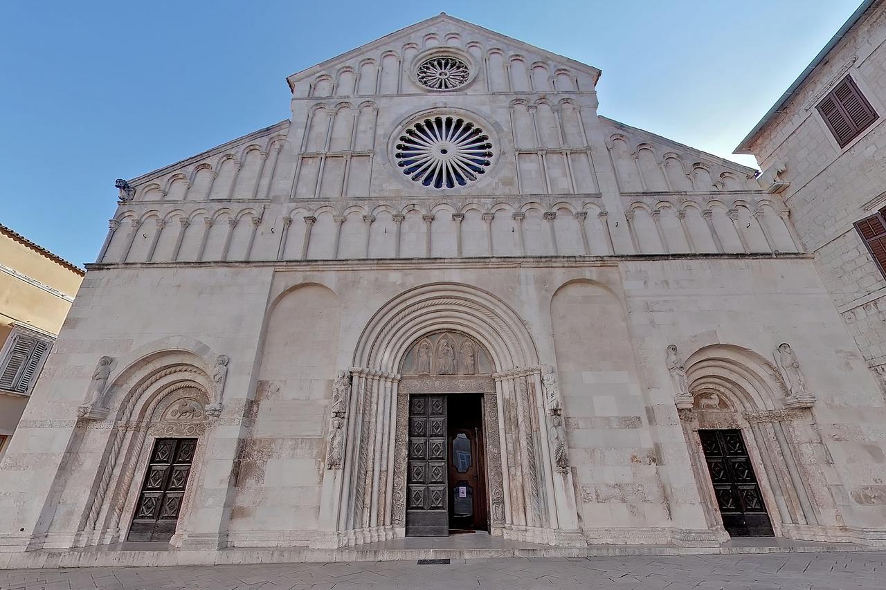 Zadar: Katedrala sv. Stošije