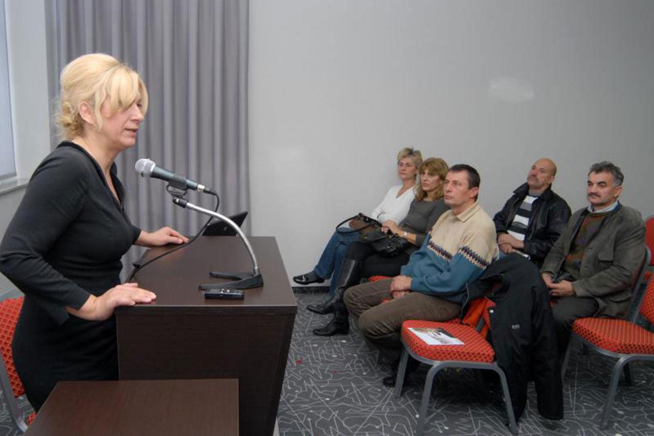 Vesna Škare Ožbolt u Vinkovcima