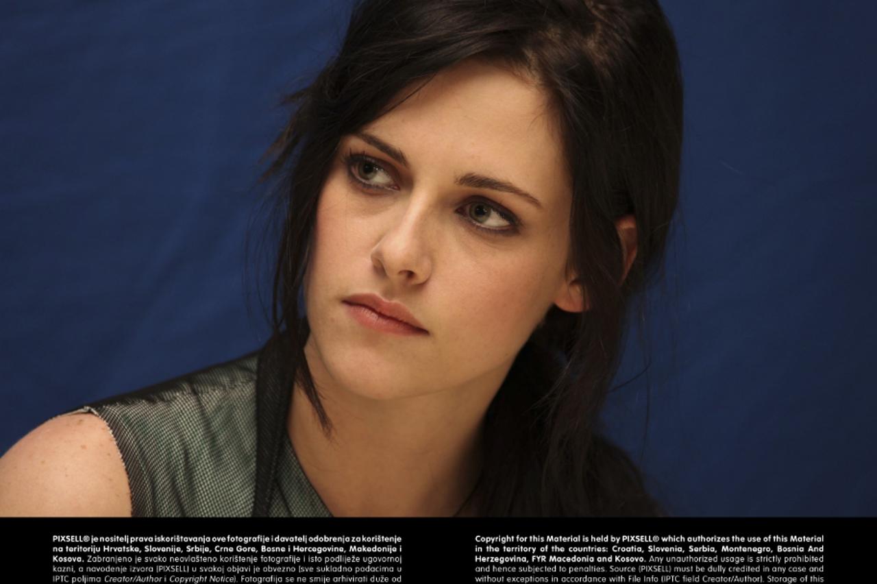kirsten stewart (1)