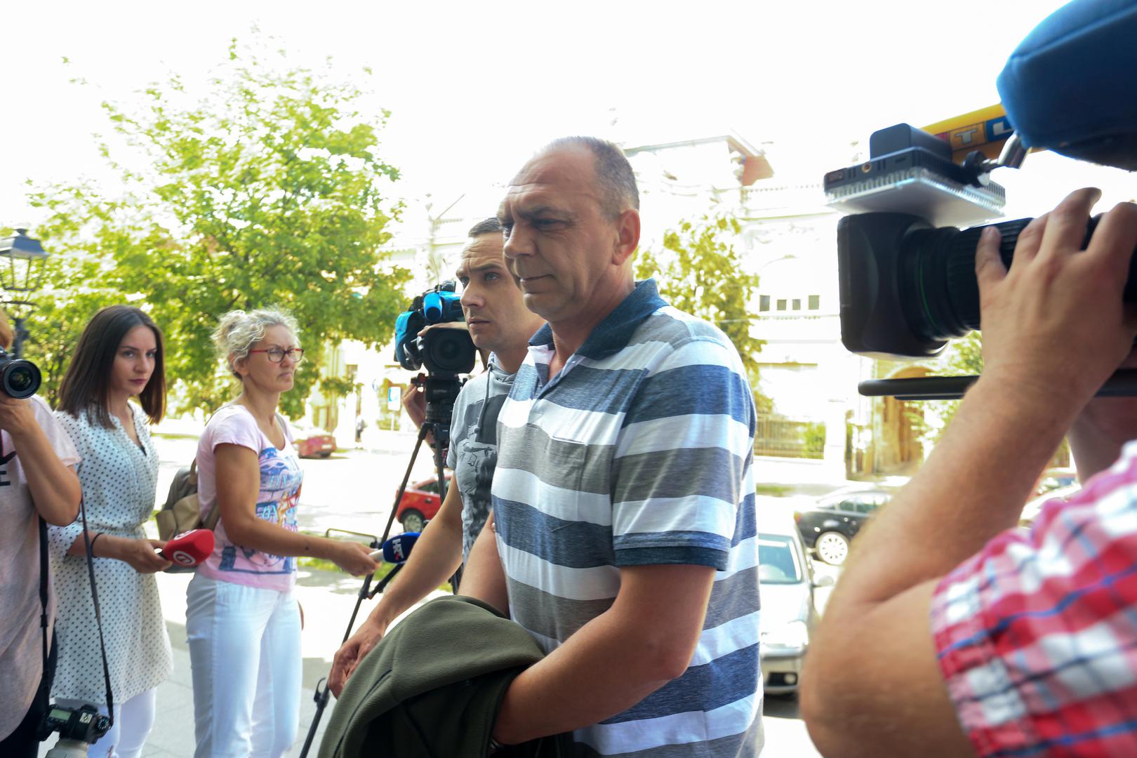 Privođenje osumnjičenih jučer u Osijeku. Ravnatelj PP Kopački rit Tomislav Bogdanović i ravnatelj NP Brijuni Marno Milotić