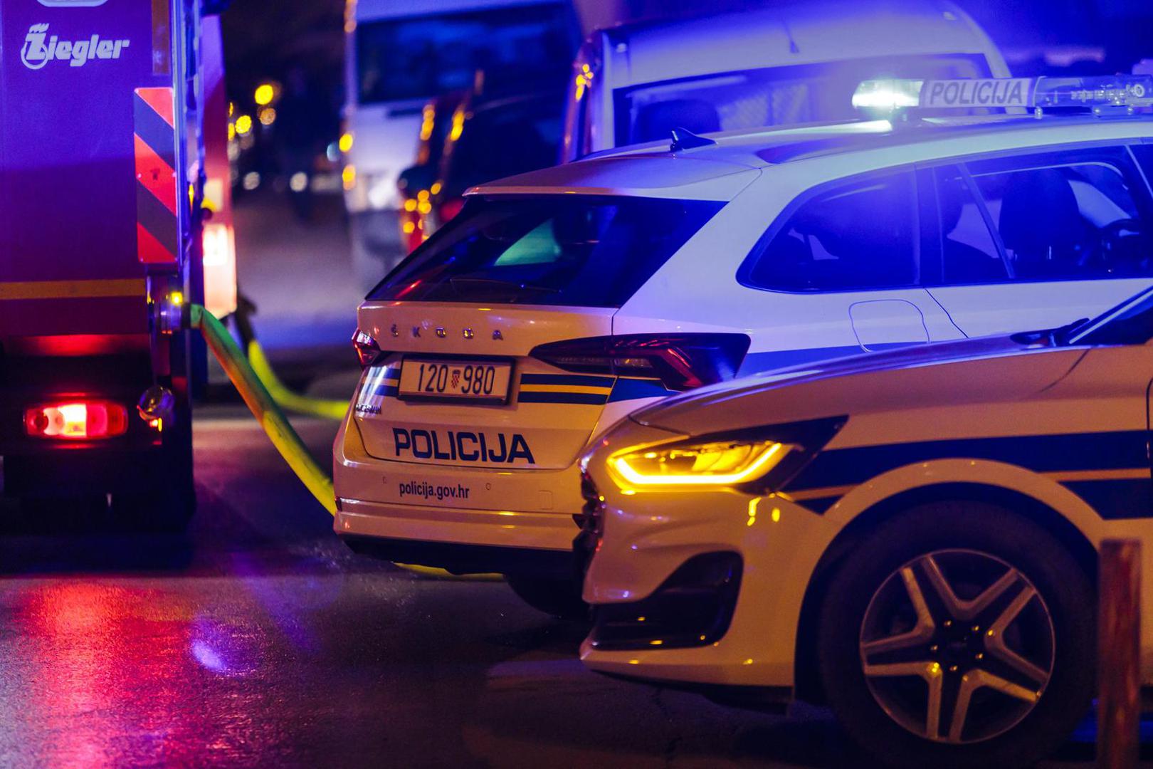 09.02.2023., Split - Tijekom veceri planuo je pozar u stanu u stambenoj zgradi u Doverskoj ulici. Photo: Miroslav Lelas/PIXSELL