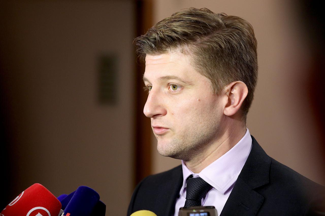 Zdravko Marić