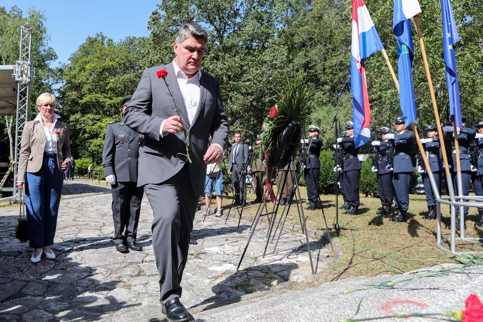 Predsjednik Milanović na obilježavanju Dana antifašističke borbe u šumi Brezovica