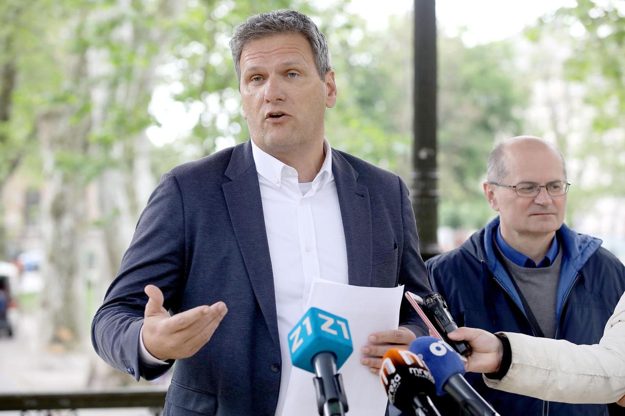 Zagreb: HSLS o događanjima u Zrinjevcu i Gradskim grobljima