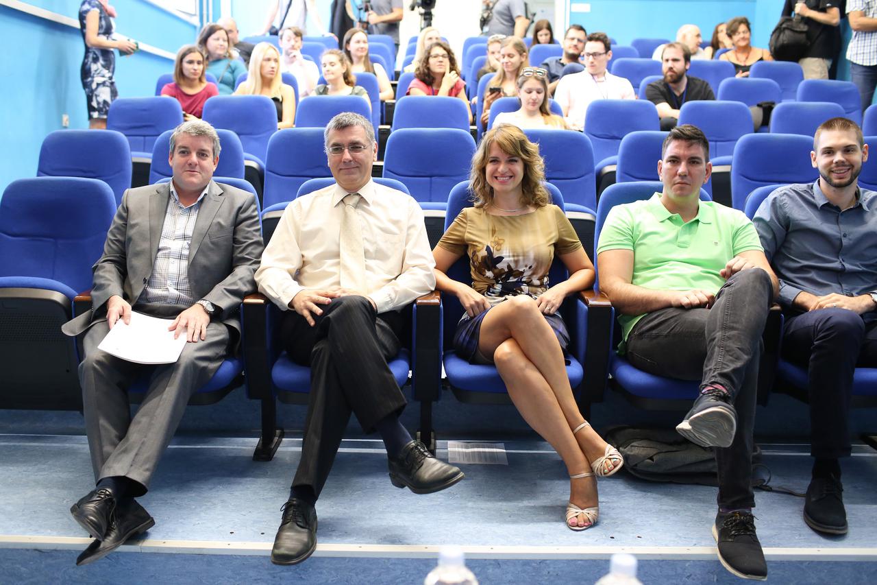 Biologinja Iva Tolić i fizičar Nenad Pavin otkrili da diobeno vreteno u stanici ima oblik zavojnice
