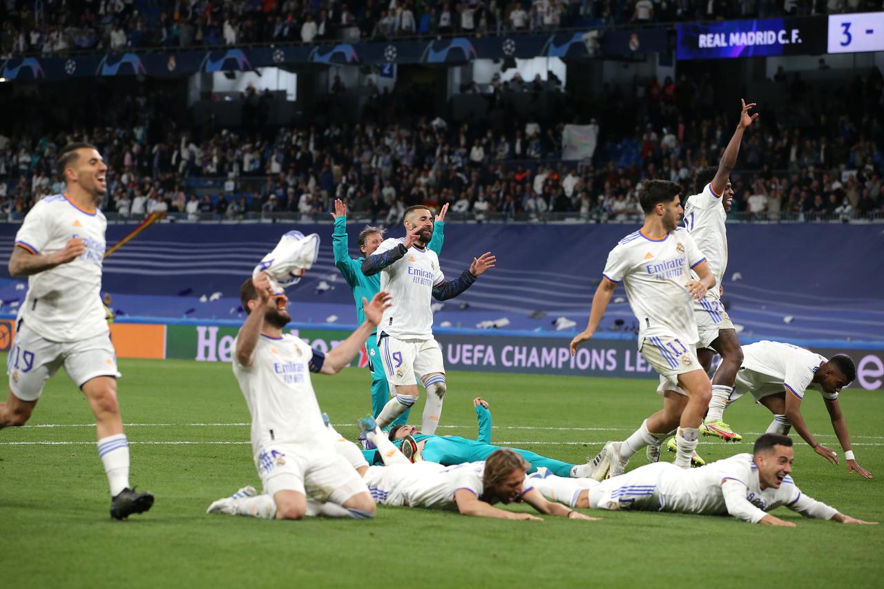 Real Madrid v Manchester City - UEFA Champions League - Semi Final - Second Leg - Santiago Bernabeu