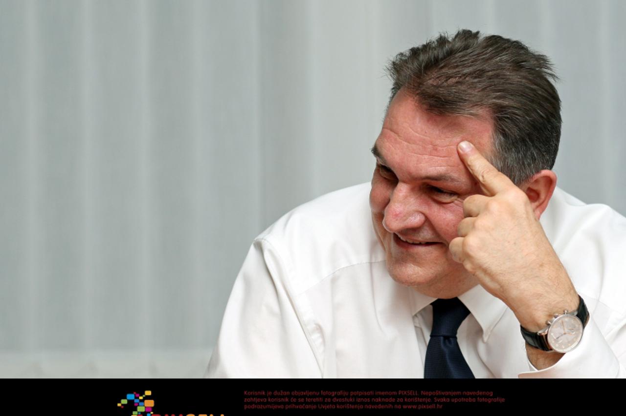 '27.02.2012., Zagreb - Radimir Cacic, potpredsjednik Vlade Republike Hrvatske i ministar gospodarstva.  Photo: Igor Kralj/PIXSELL'