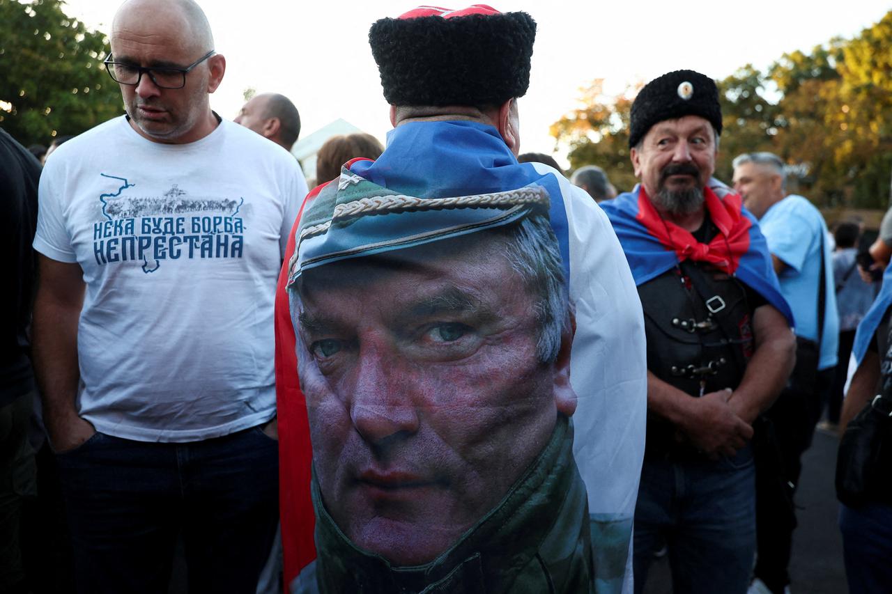 Ratni zločinac Ratko Mladić
