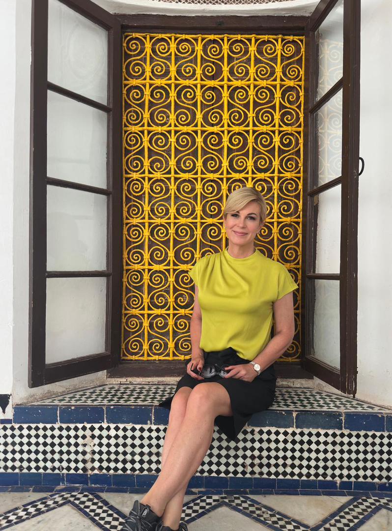 Naglasila je i važnost otvorenog uma i poštovanja prema različitim kulturama, običajima i povijesti, jer poštovanje otvara vrata suradnje i povjerenja.

