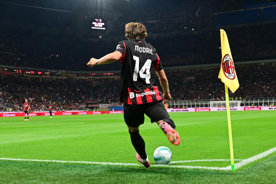 Serie A - AC Milan v Napoli