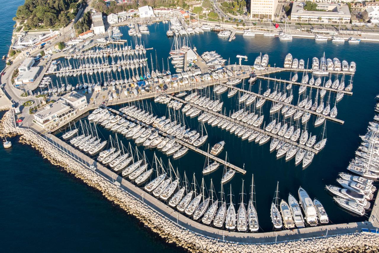 ACI Marine