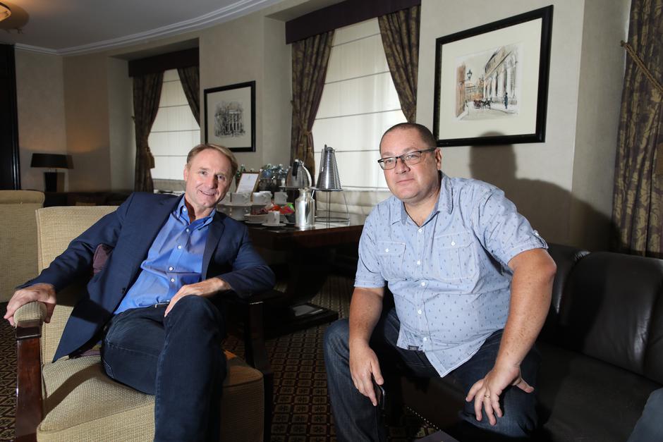 Dan Brown