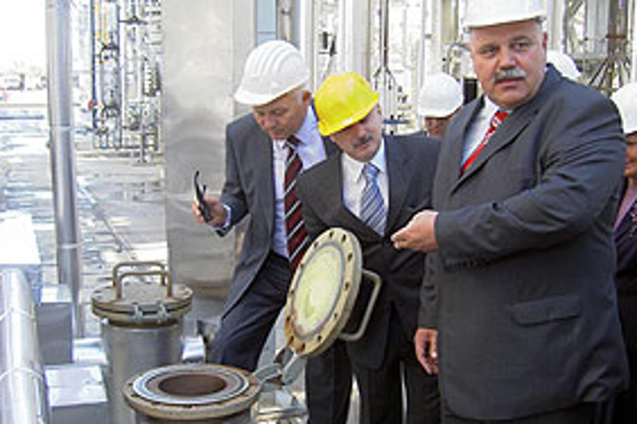 Šef Ine Dragičević (na slici lijevo) još nije komentirao ponudu MOL-a