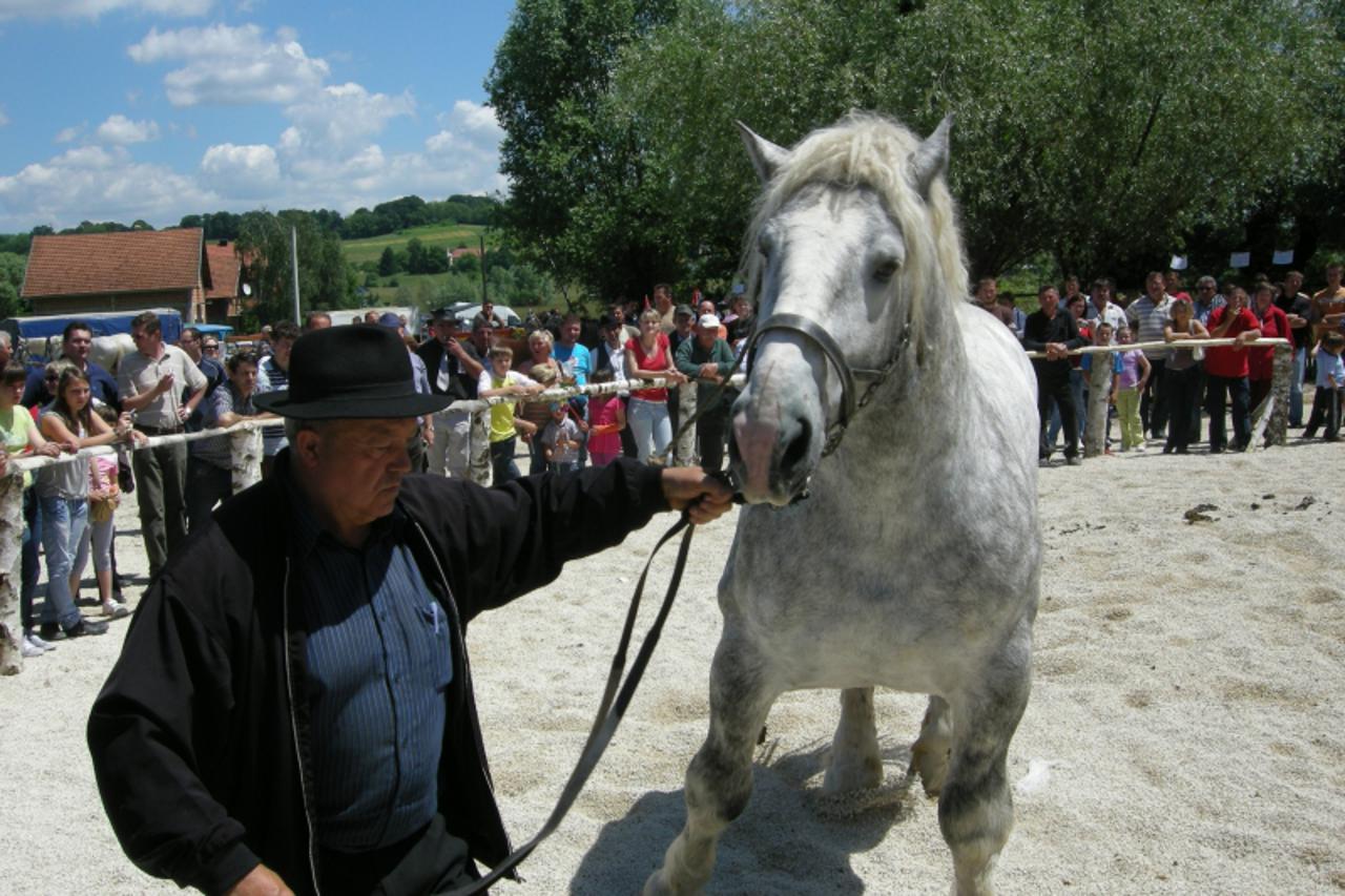 '                               '