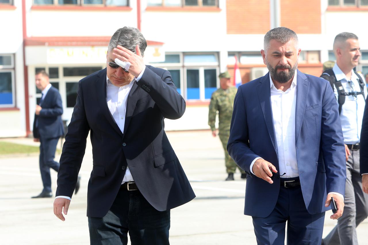 Karlovac: Predsjednik Milanović sudjelovao na svečanom ispraćaju 1. kontingenta OSRH u Mađarsku